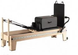 Reformer building Pilates Training Bed